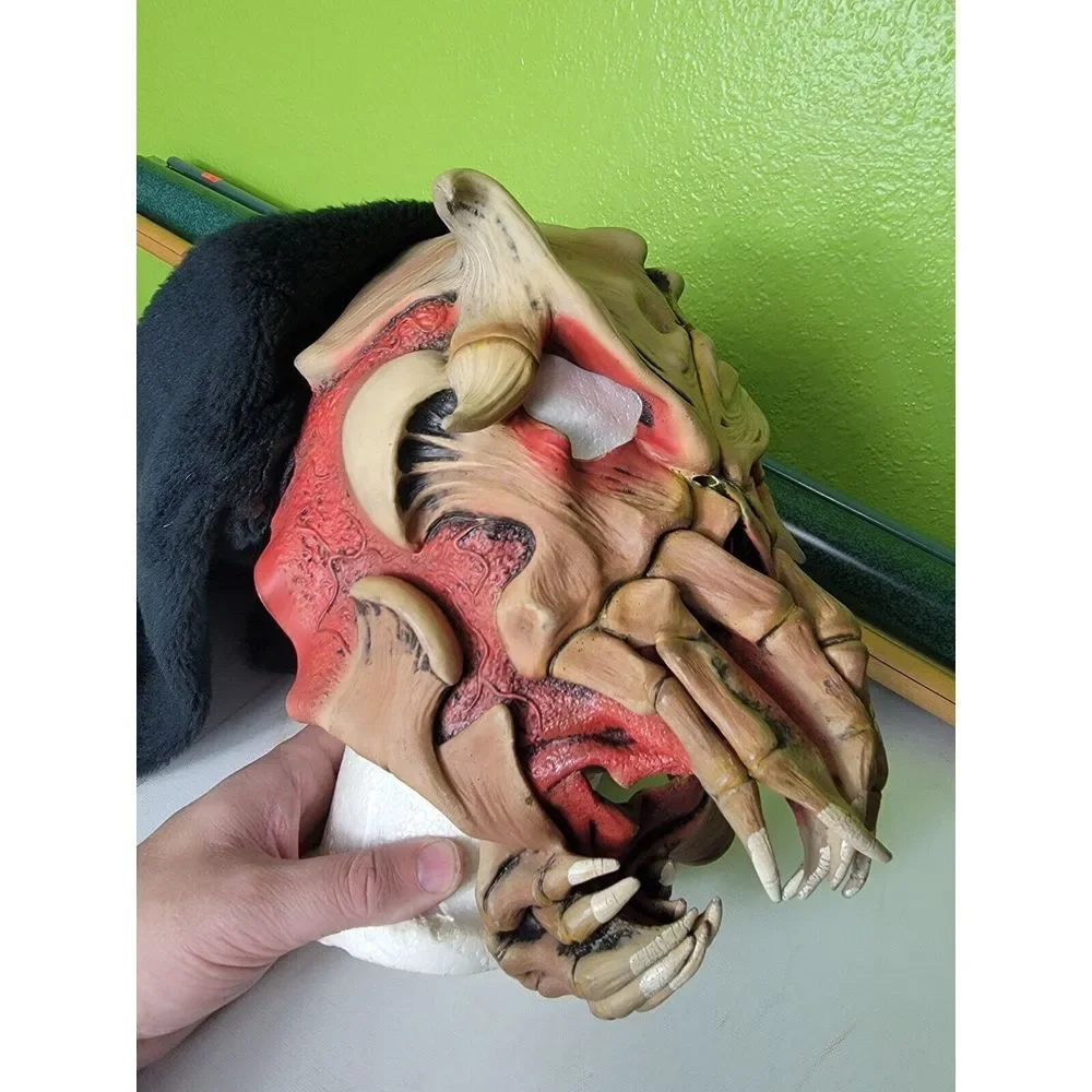 Vintage Rare 1994 Be Something Studios Alien Predator Halloween Mask Full Face
